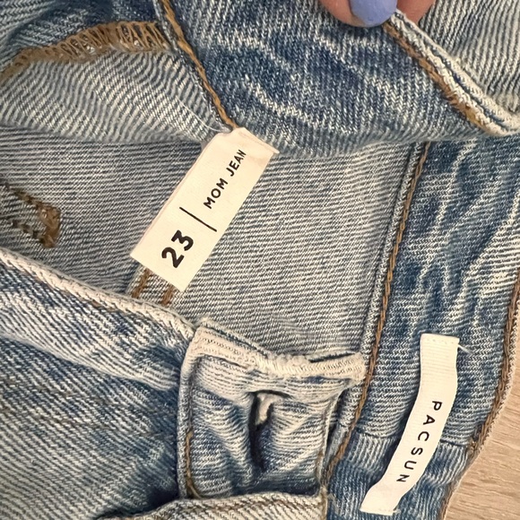 NWOT Pacsun mom jeans - Picture 4 of 5